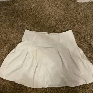 shein white golf skirt (size L)